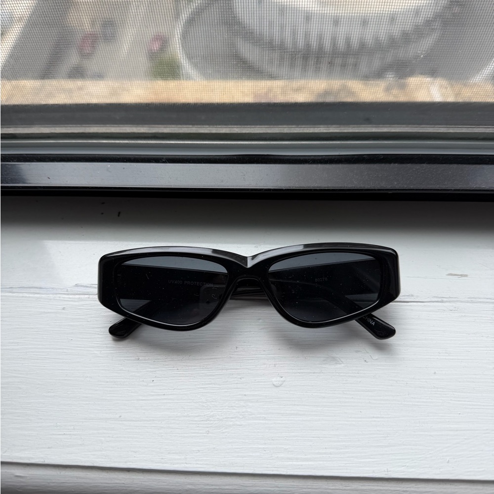 Amazon Women’s Black Sunglasses